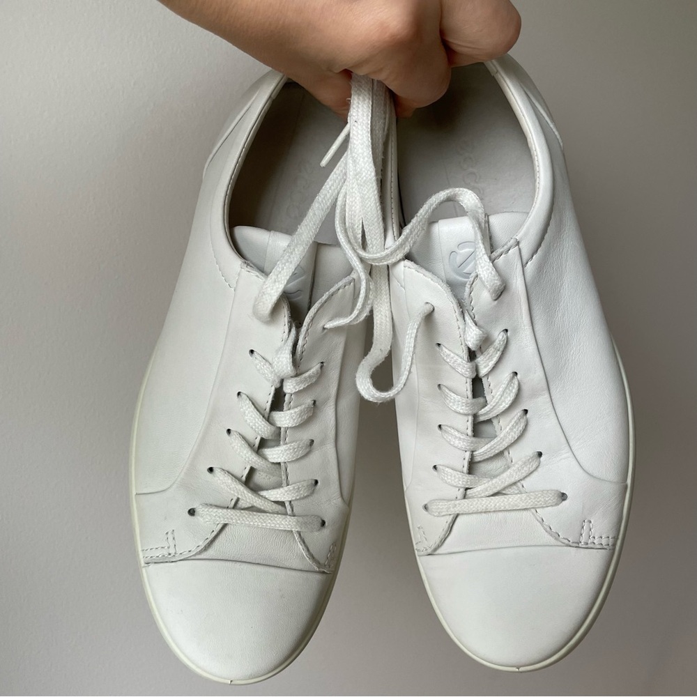Classic Ecco White Men's Leather Sneakers - Picture 8 of 8